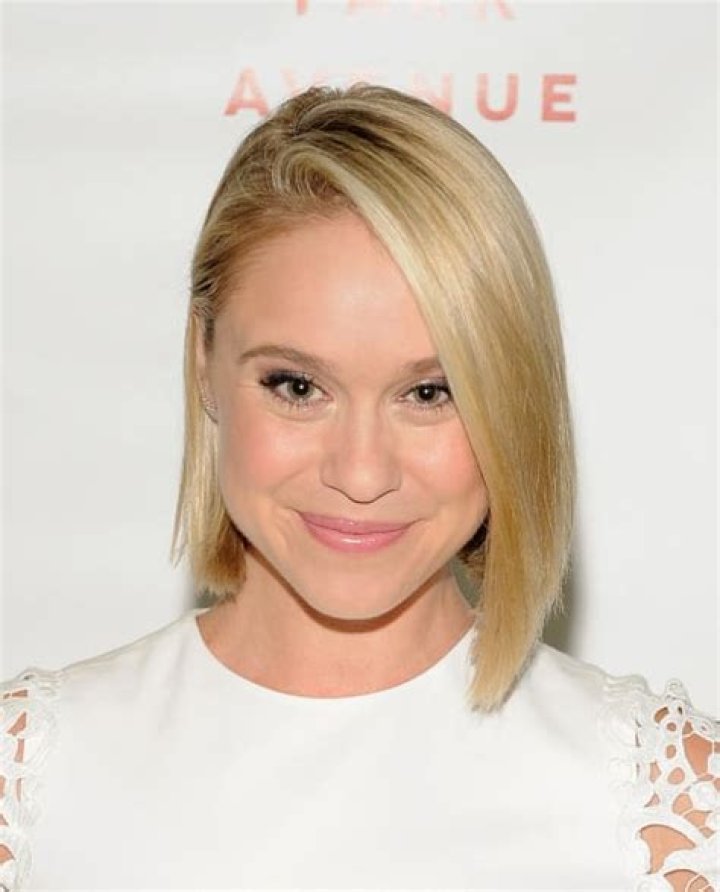 Becca Tobin Net Worth