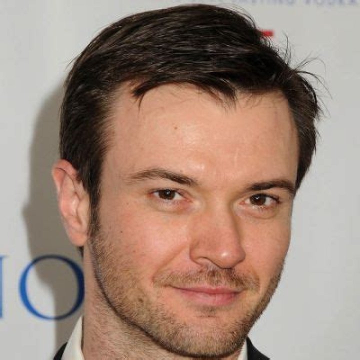 Costa Ronin Net Worth