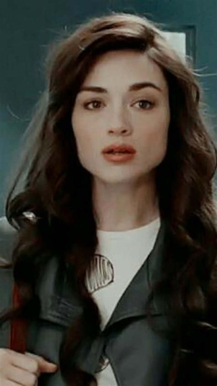 Crystal Reed