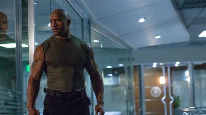 Dwayne Johnson as Luke Hobbs in fast and Furious (1)