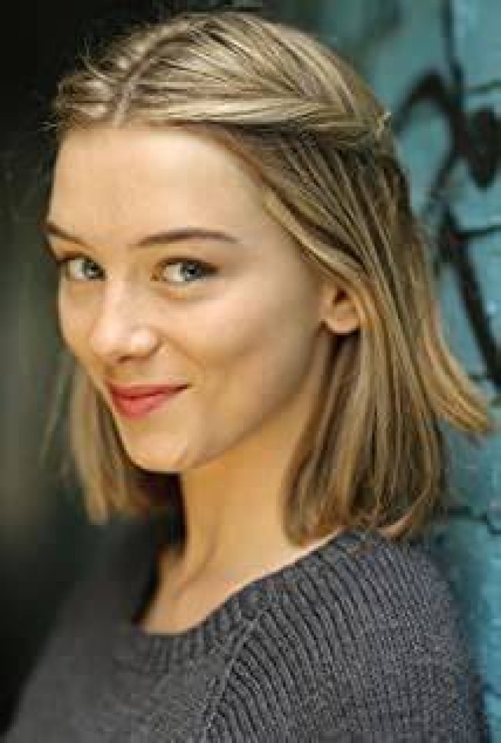 Eloise Smyth Net Worth
