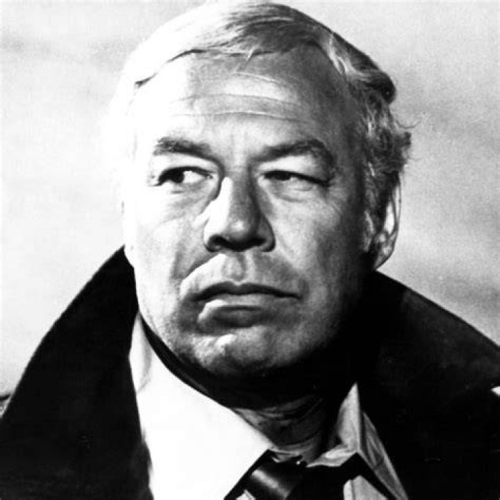 George Kennedy George Kennedy