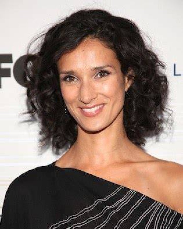 Indira Varma Bra Size, Age, Weight, Height, Measurements