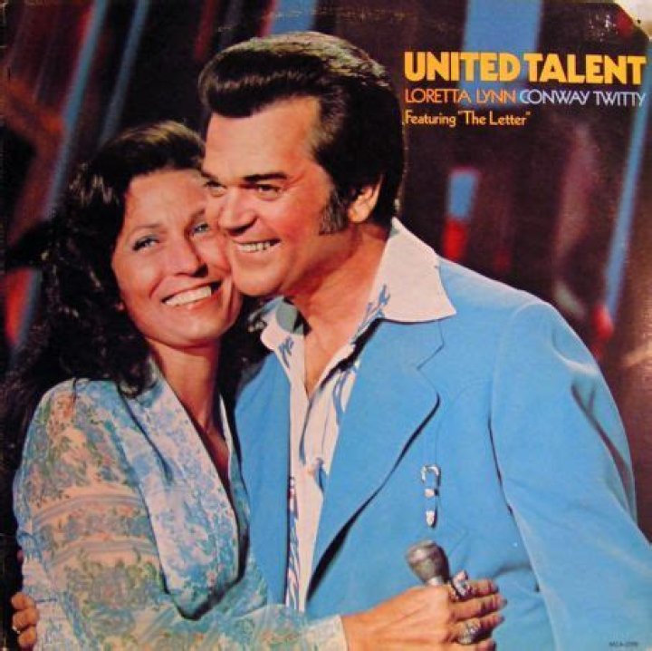 Is Conway Twitty married?