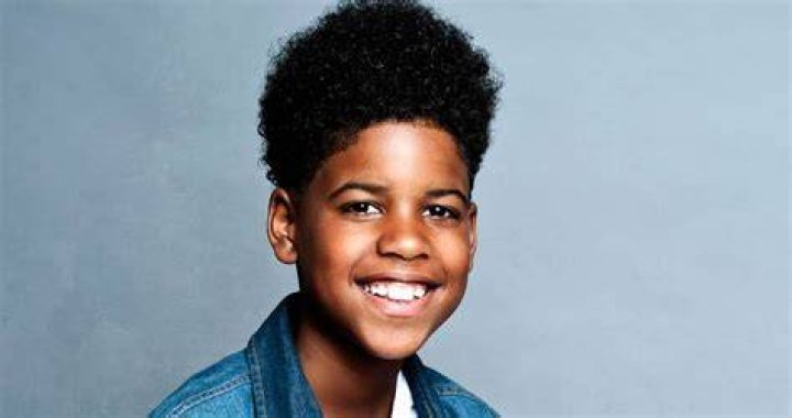 JD McCrary JD McCrary height and weight