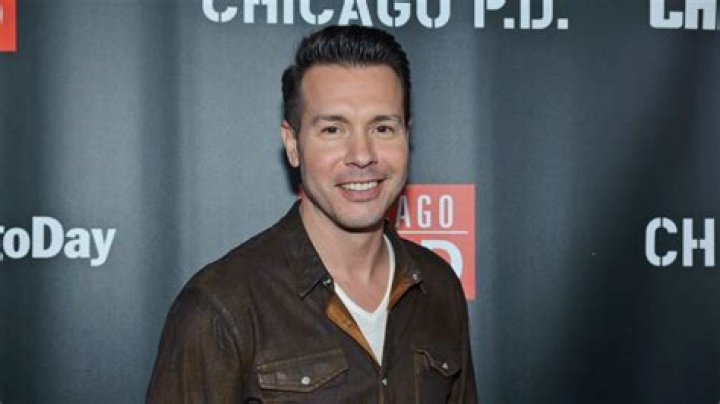 Jon Seda Age, Weight, Height, Measurements