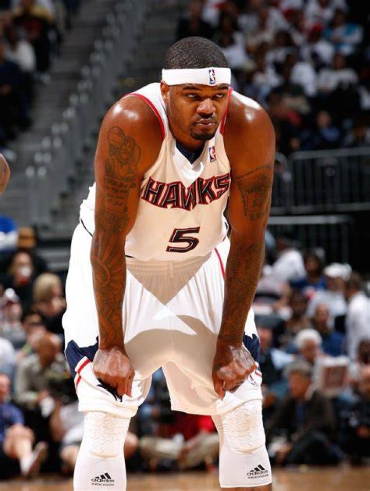 Josh Smith Biography
