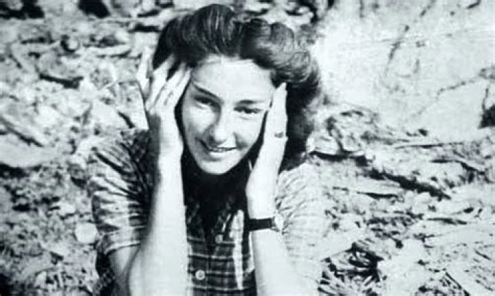 Krystyna Skarbek Krystyna Skarbek