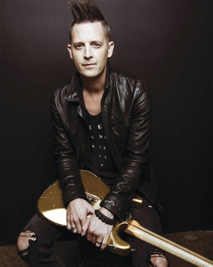 Lincoln Brewster