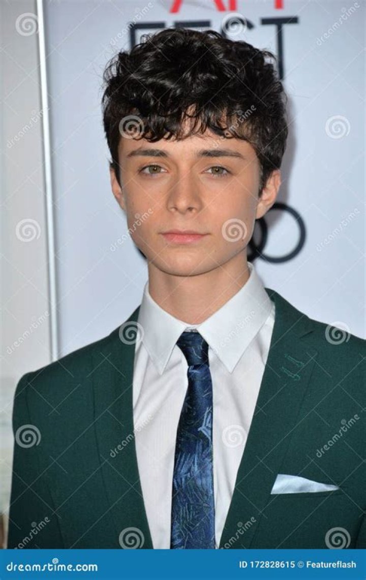 Lucas Jade Zumann