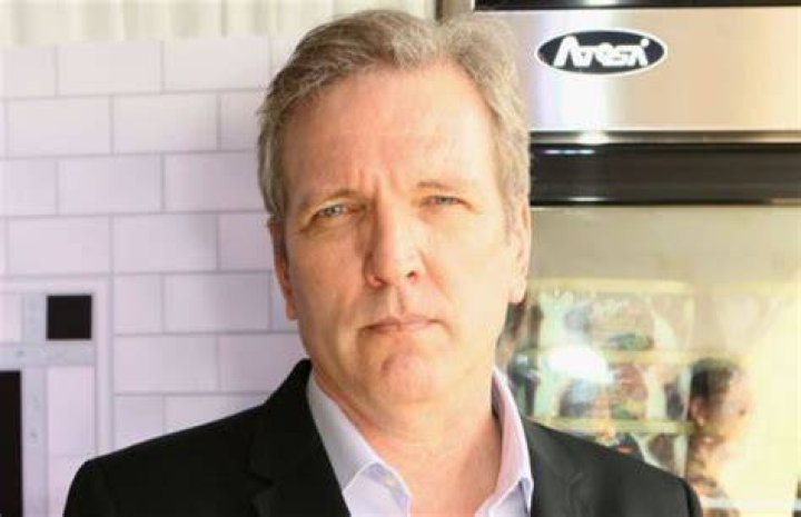 Martin Donovan Net Worth