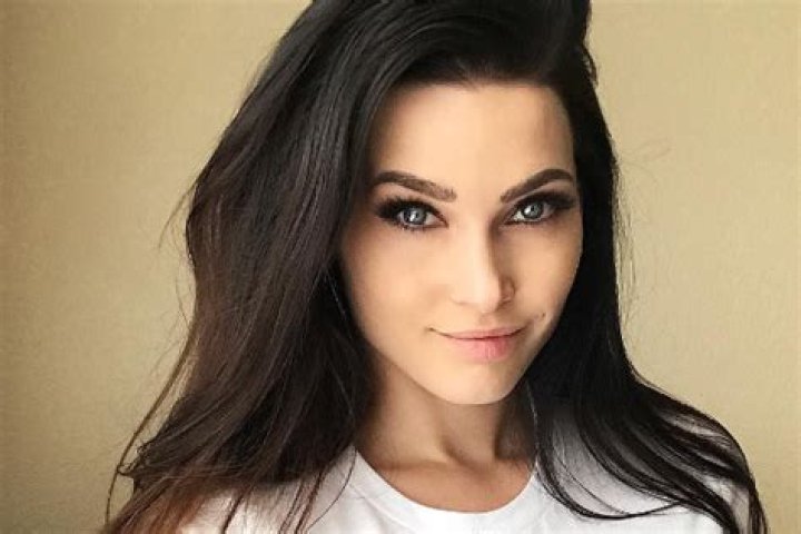 Niece Waidhofer