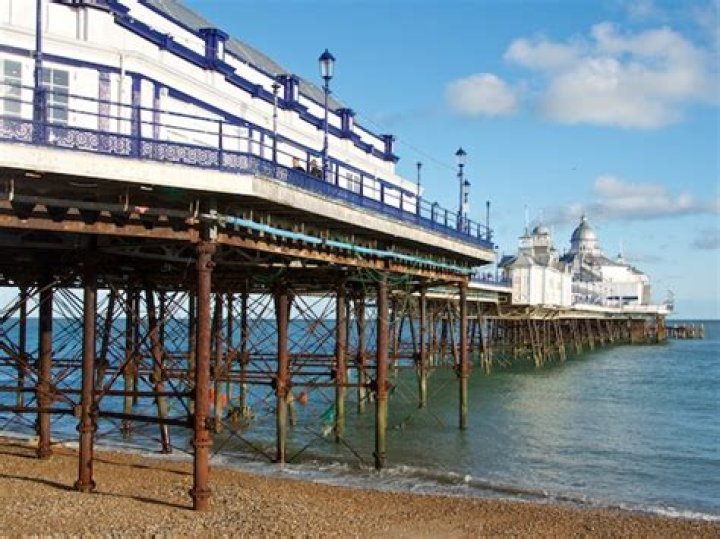 Piers 1