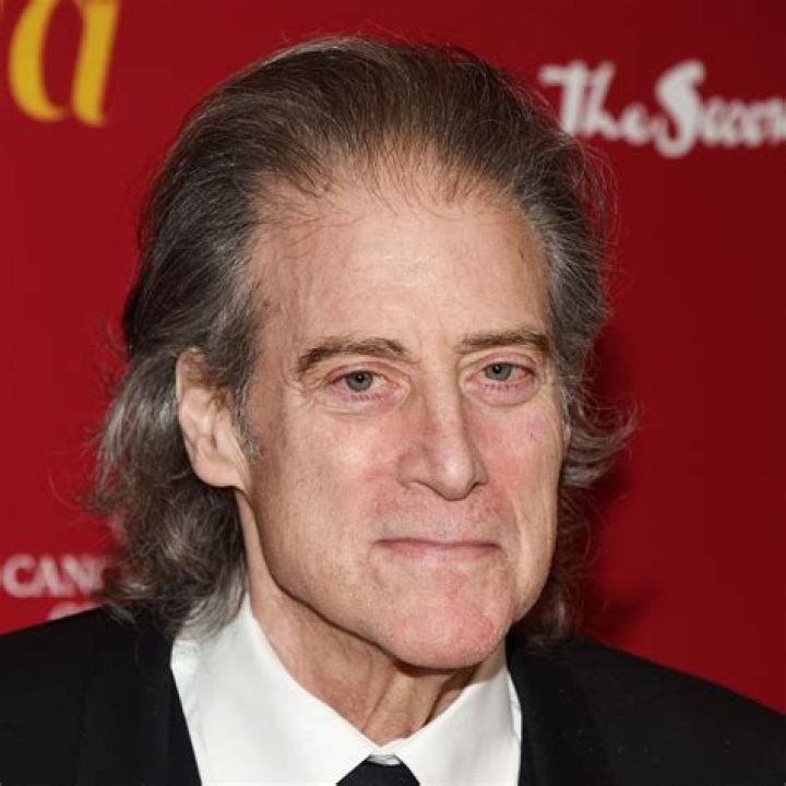 Richard Lewis