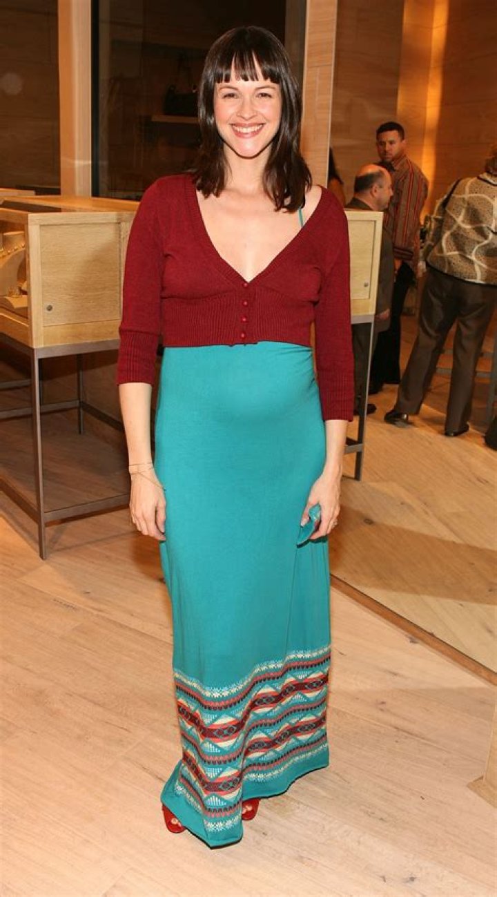 Susan May Pratt Net Worth