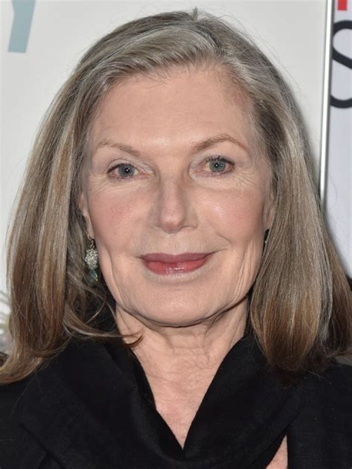 Susan Sullivan Susan Sullivan