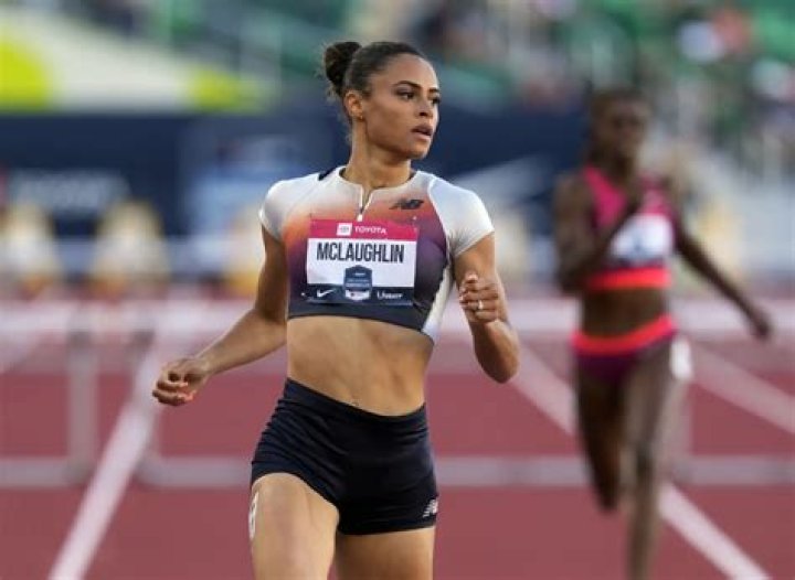 Sydney McLaughlin 1