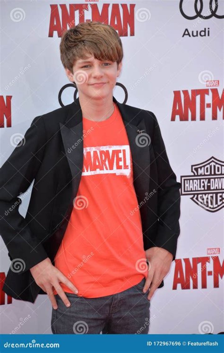 Ty Simpkins Ty Simpkins