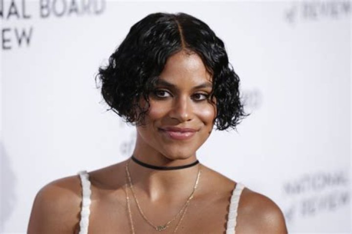 Zazie Beetz parents: Thomas Beetz, Michelle Beetz 1 Zazie